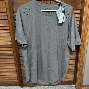 Only & Sons New With Tag Grey Distressed Mens T-shirt XL